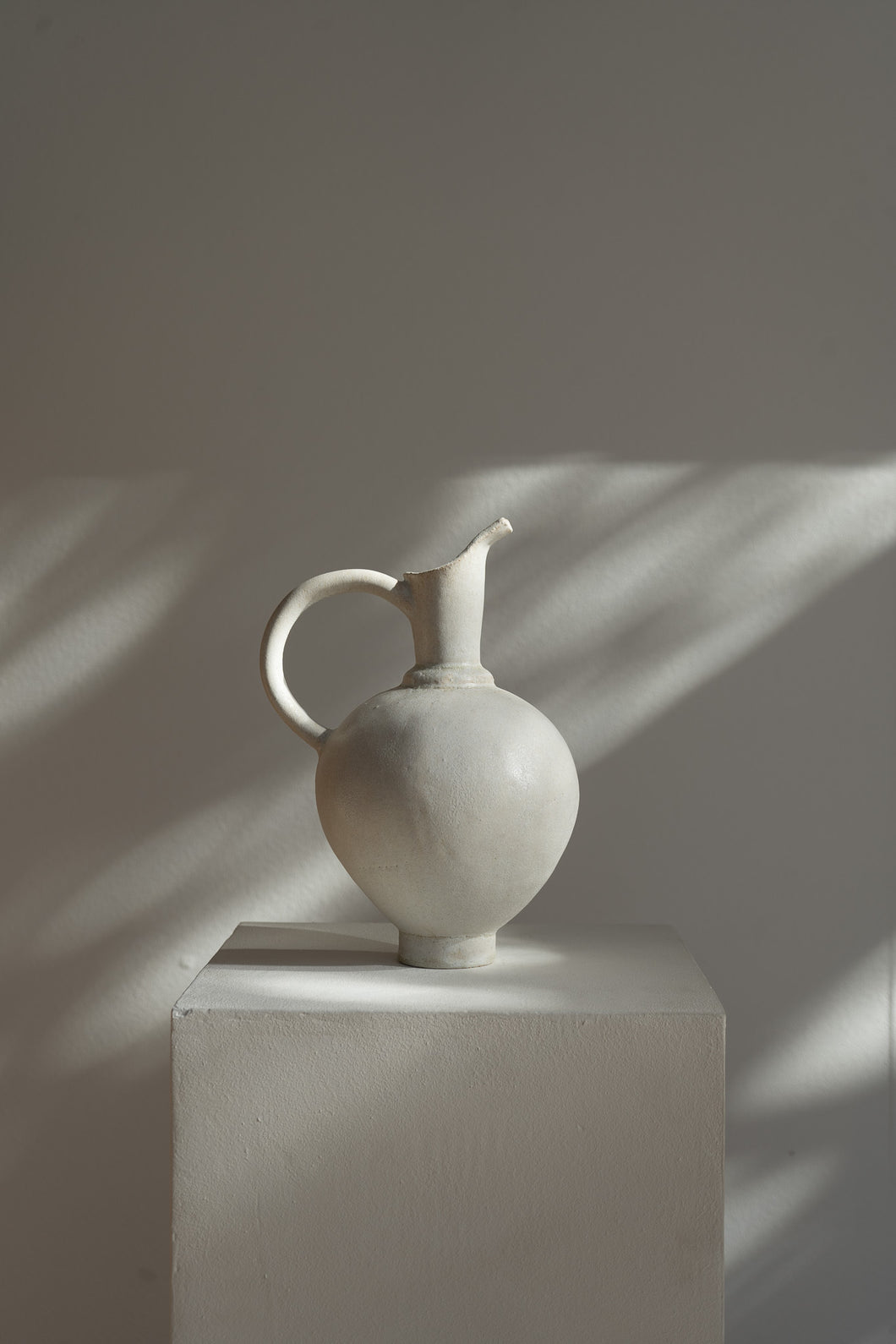 Oinochoe Pitcher in Cream Handmade by Canoa Lab in Spain